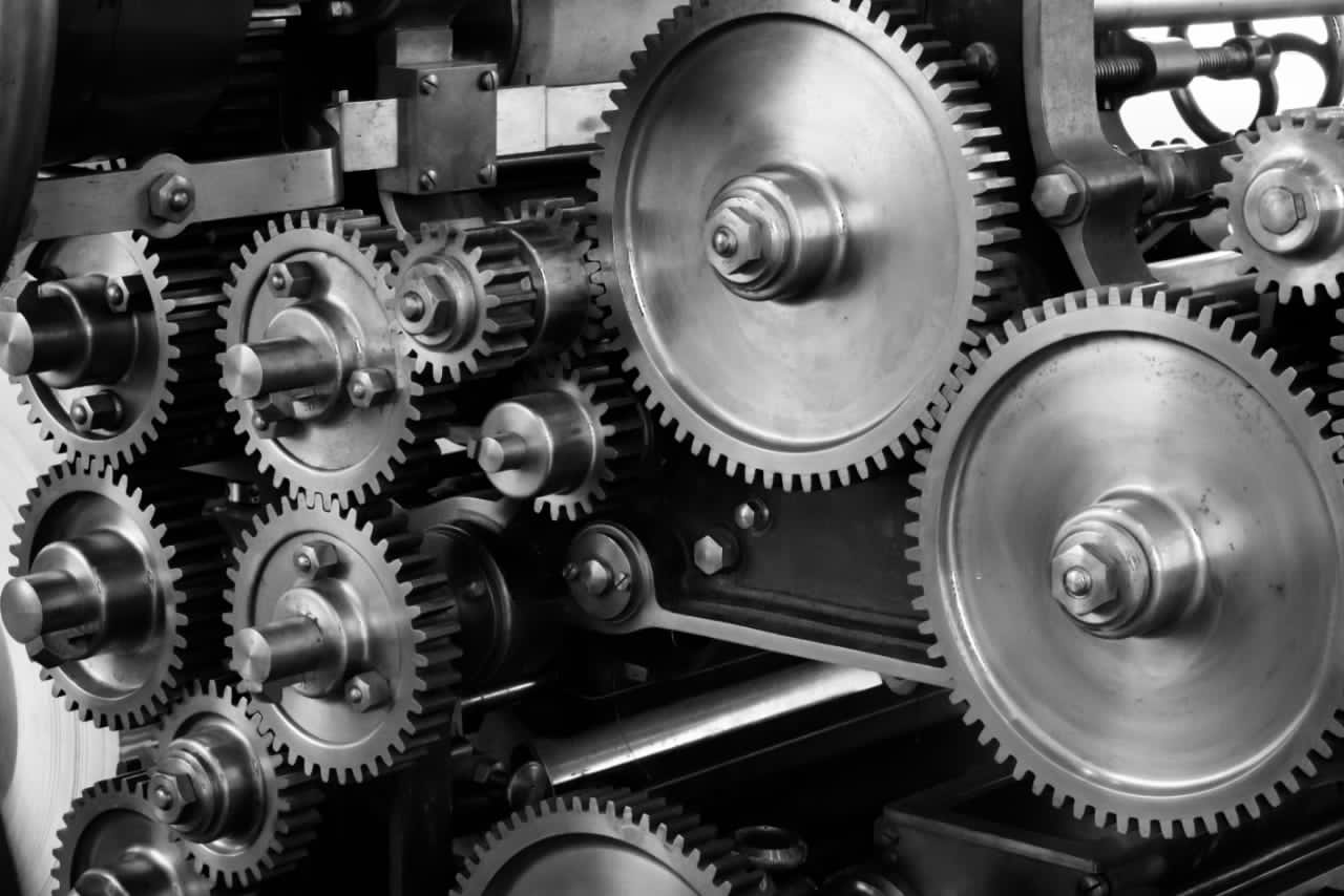 Is mechanical engineering a good course to study?